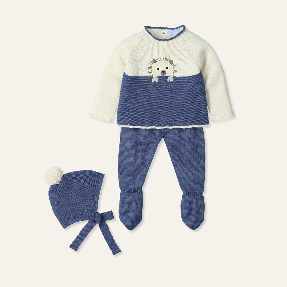 Traje 3 piezas Canesú Bordado Erizo del Bosque Mac Ilusión 9813