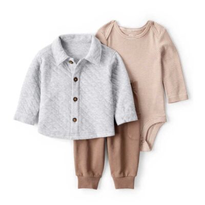 Conjunto 3 piezas cárdigan acolchado, body y pantalón Carter's