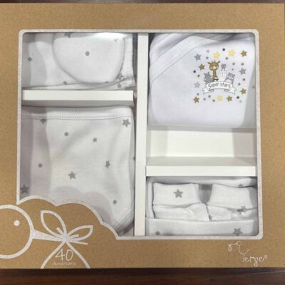 Conjunto camiseta cruzada, polaina, babero, gorro y manopla Animales Yerge