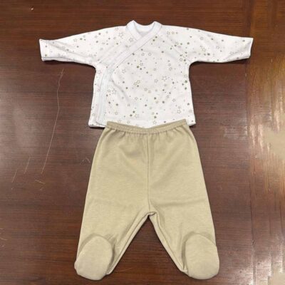 Conjunto jubón cruzado estampado polaina estampada estrellas Yerge