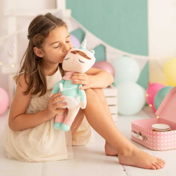 Muñeca de tela unicornio Lili Crochetts